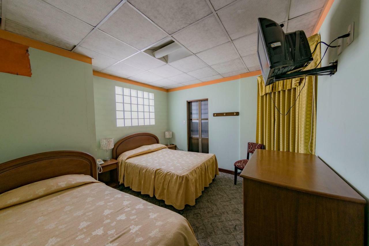 Hotel Oporto Oruro Zewnętrze zdjęcie